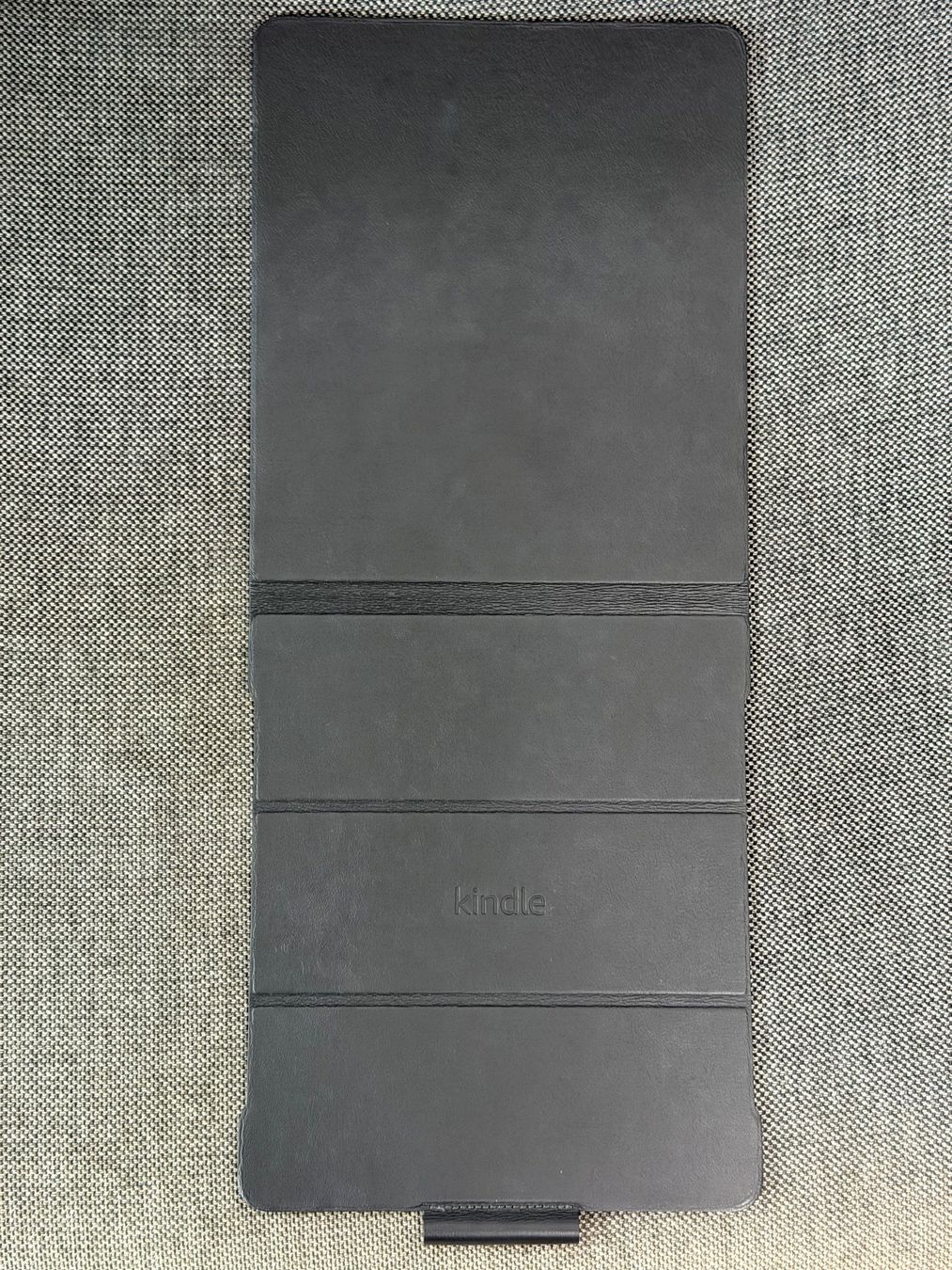 Covers & Borse: Amazon Kindle Scribe-Klapphülle, magnetisch, Premiumleder – Usato da Riehen venduto da Nyenhuis 2