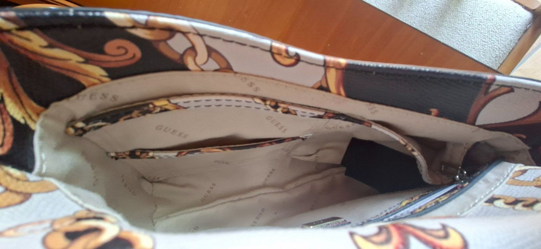 Guess Borse da donna: Guess Tasche neu – Nuovo (secondo la descrizione) da Quartino venduto da matepetra 6
