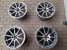 4xAlufelgen 8,5x18" LK5x112 ET45 NL66,6