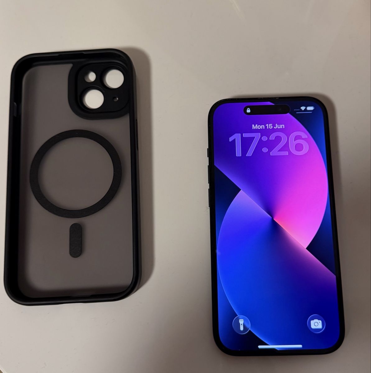 Apple Portables: iPhone 15 128GB – D'occasion à Petit-Lancy par kay_b2kf 1
