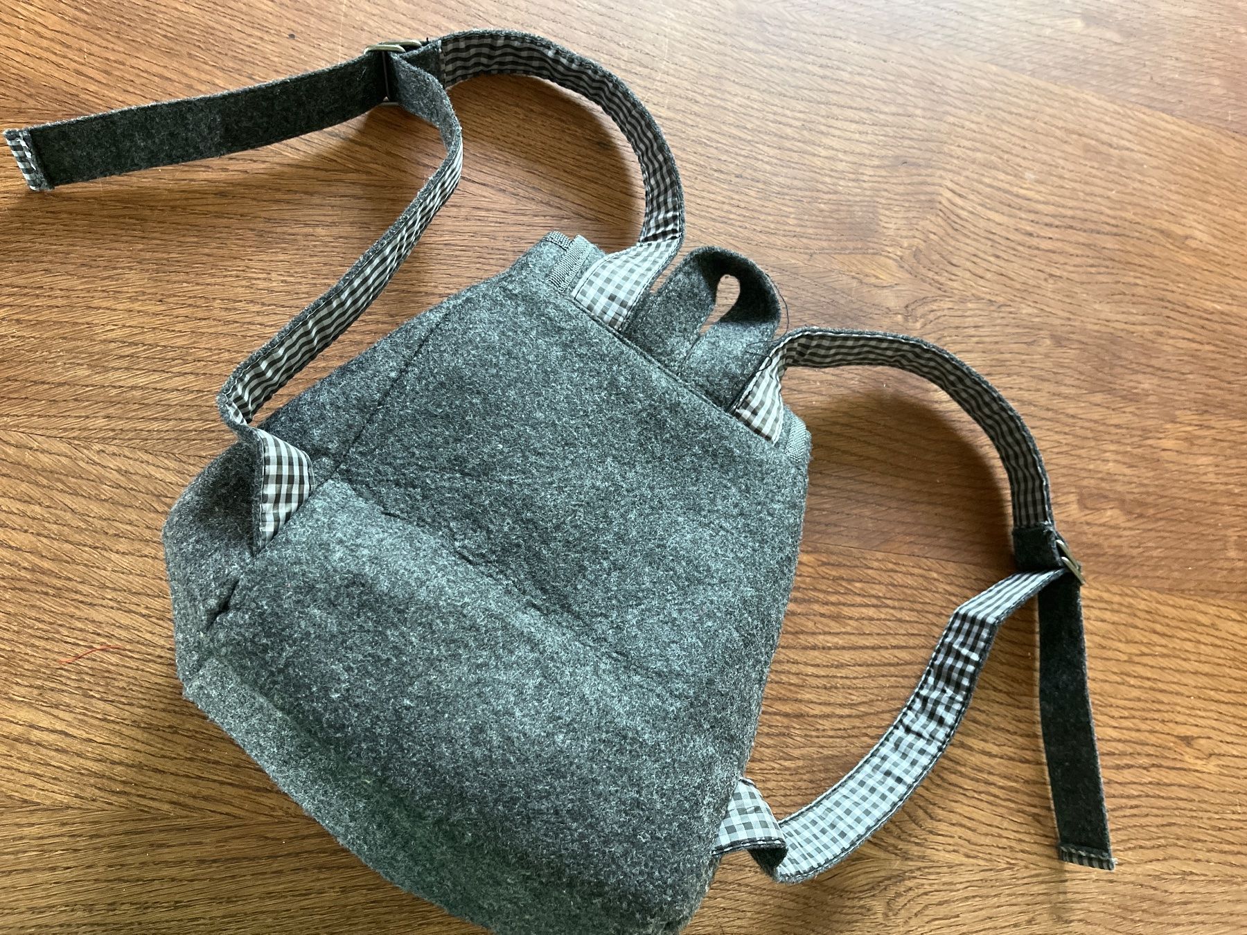 Zaini: Paulaner Rucksack ca 25cm – Usato da Plan-les-Ouates venduto da babsbonplan 1