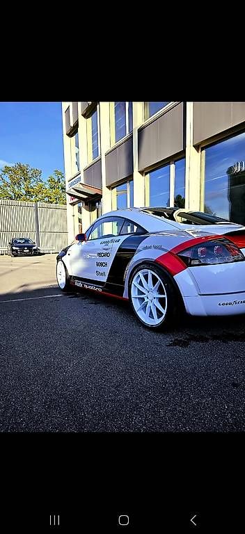 Automobili: Schöner Audi TT 8n – Usato da Wollerau venduto da Artigianalmente 2