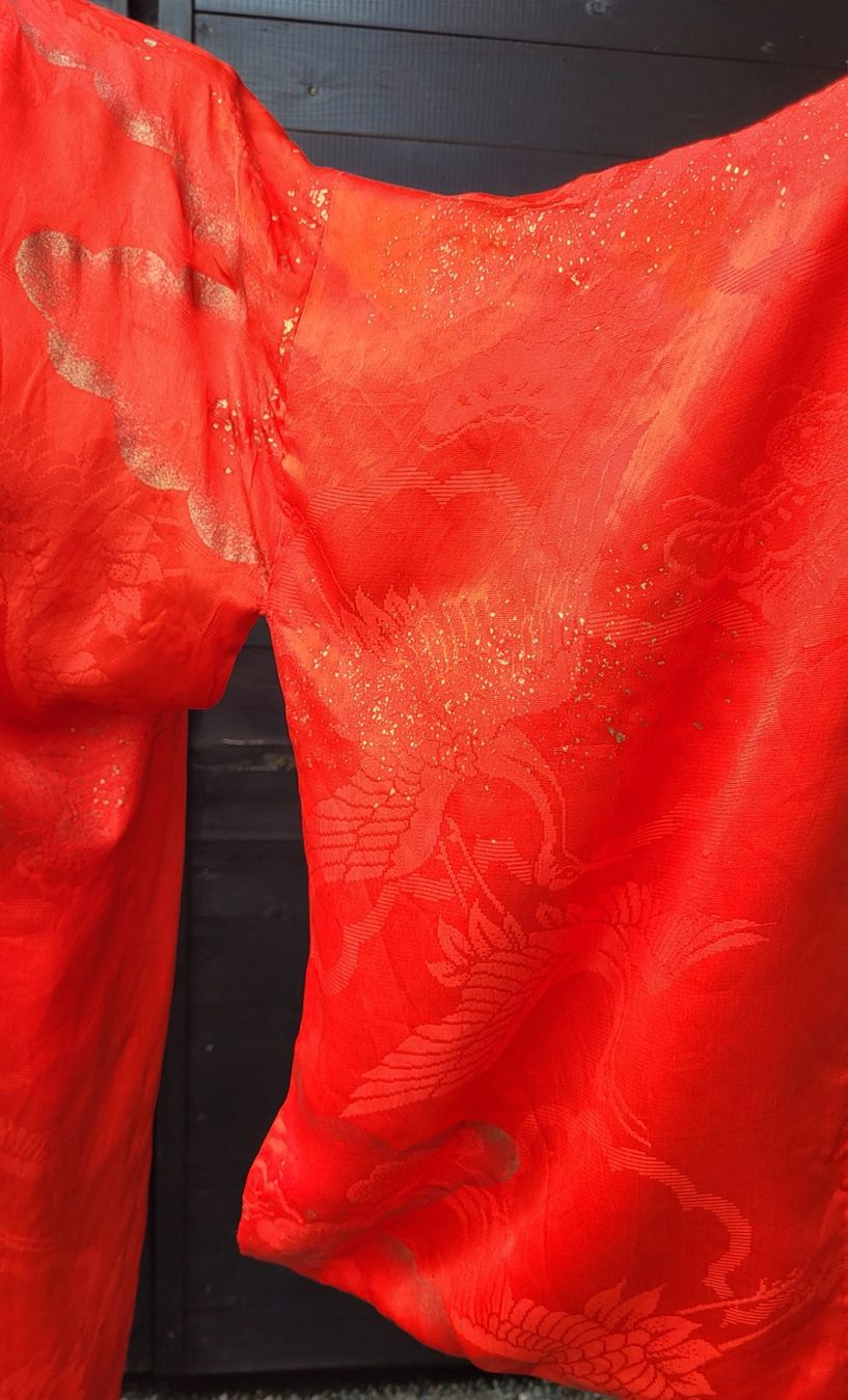 Kimono: Kimono red 100% soie – Usato da Fribourg venduto da VictoriaShop7 6