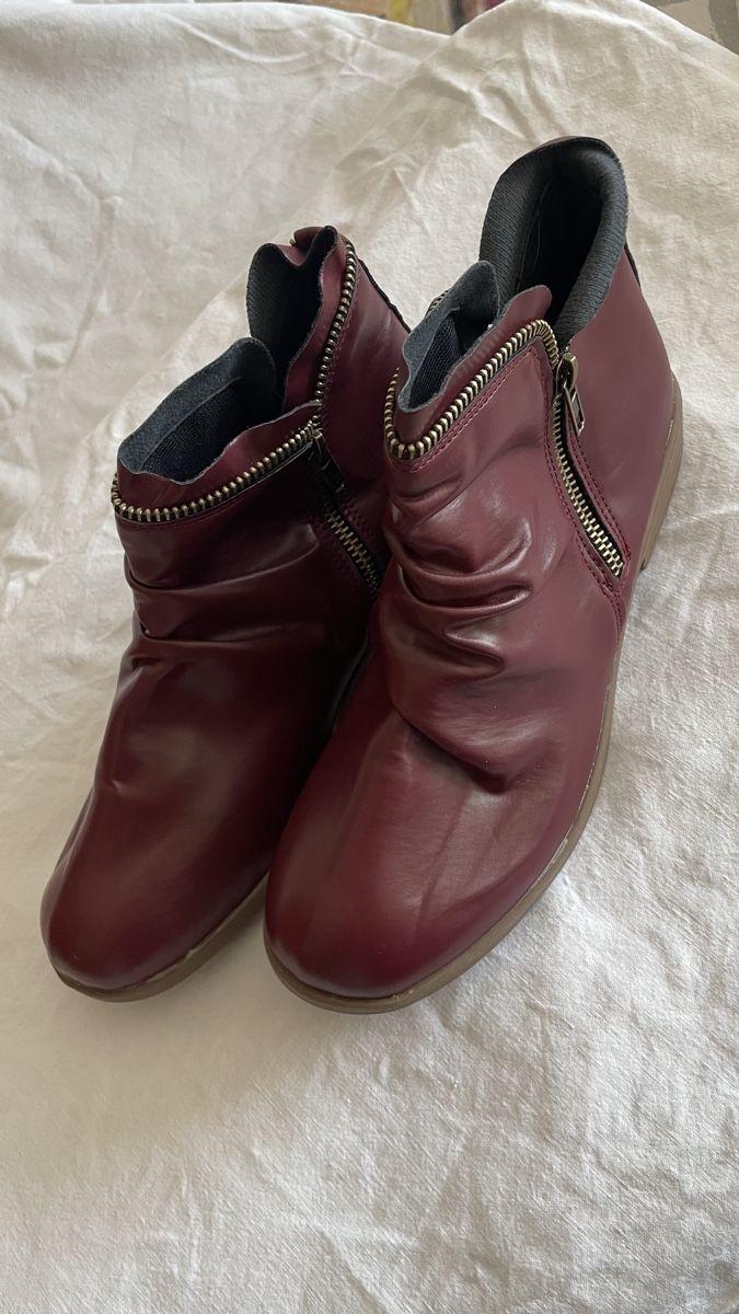 Chaussures femmes: Stiefelette – Neuf avec emballage d'origine à Neuhausen par rut_c5dk 1