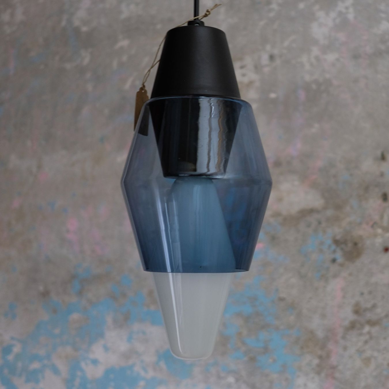 Kronleuchter & Deckenlampen: Tapio Wirkkala Model K2-142 Blau-Schwarz – Gebraucht aus Basel von Patts_Lampenfieber