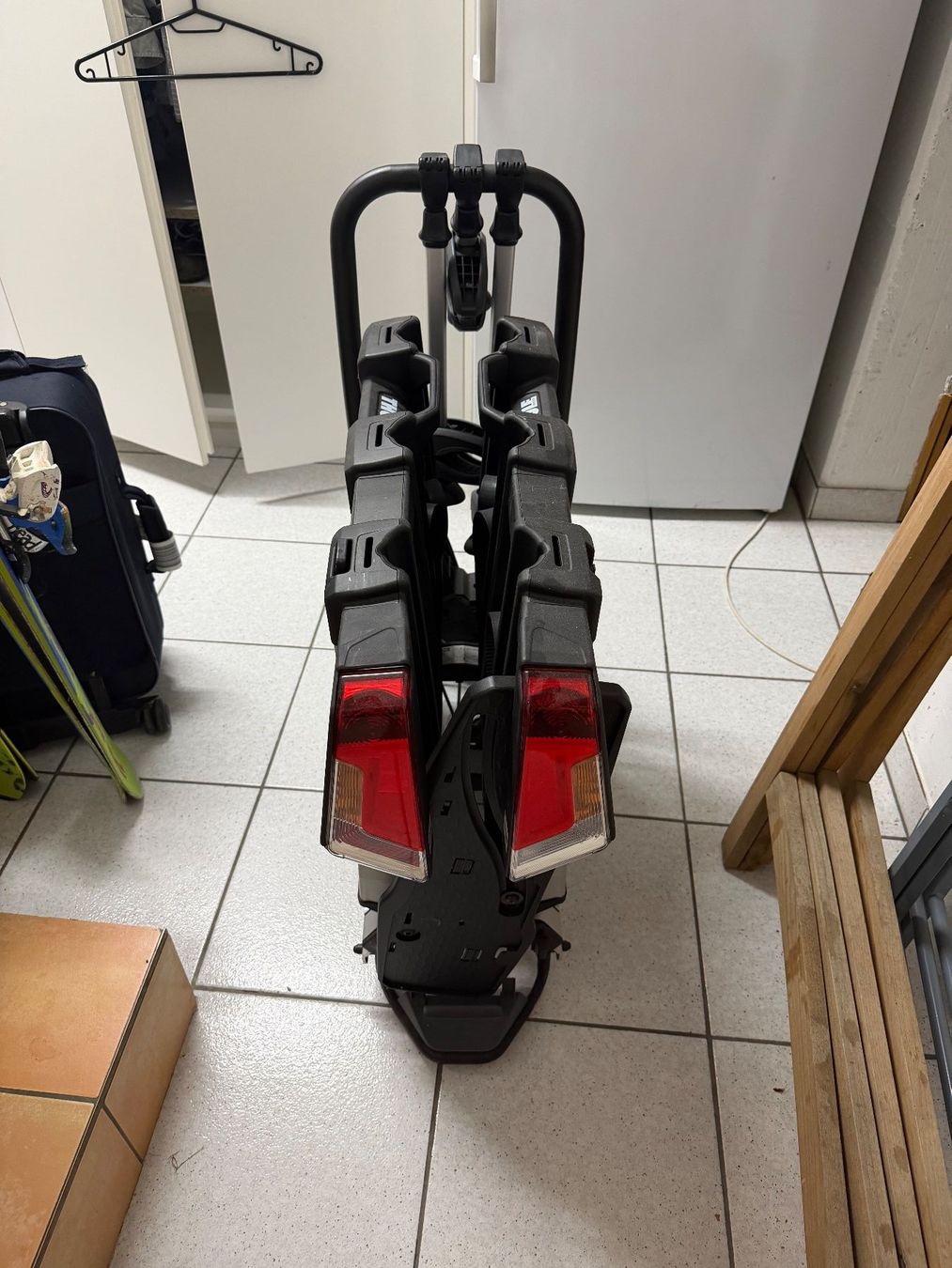 Thule Tutti pezzi di ricambio auto: Porte-vélos Thule EasyFold XT 934 pour 3 vélos – Nuovo (secondo la descrizione) da Sion venduto da urs_qt2f 5