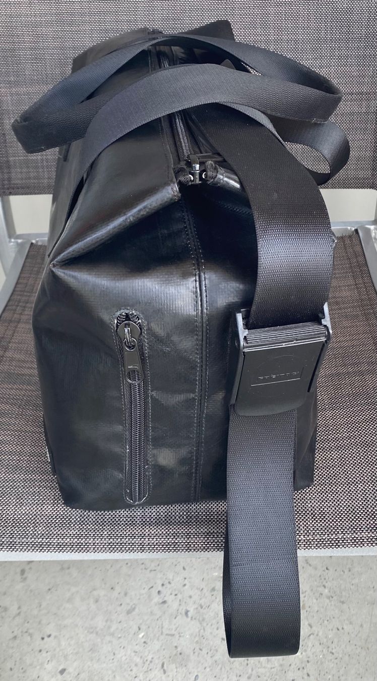 Freitag Borse: FREITAG Tasche Modell F45 LOIS, schwarz – Usato da Bern venduto da Mimmo00 1