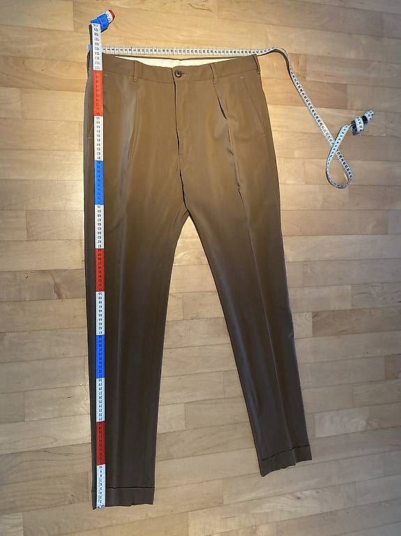Paul Smith Hosen: Paul Smith, Faltenstoffhose – Gebraucht aus Küssnacht am Rigi von rosenteich 3