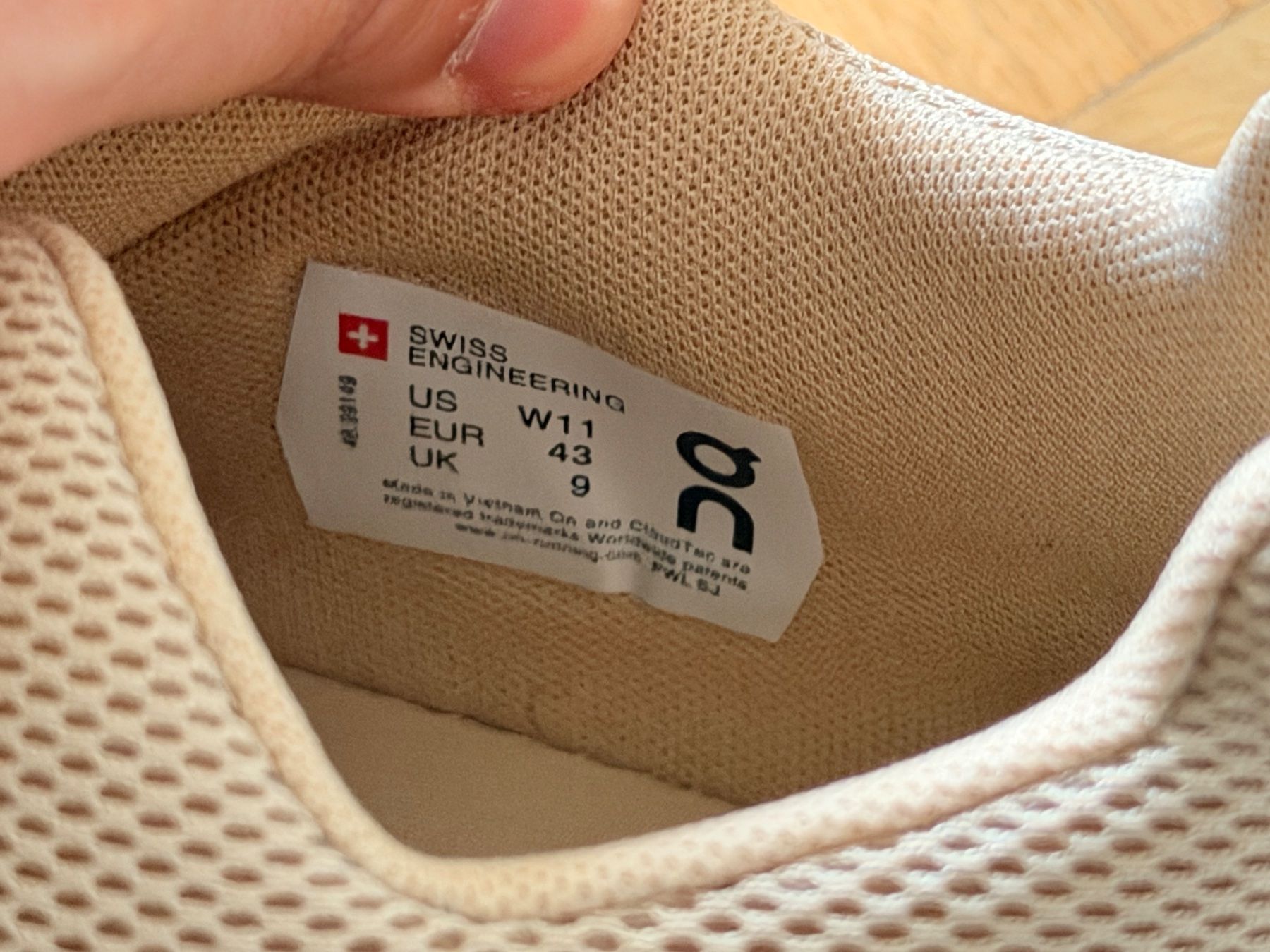 On Scarpe da donna: On Roger W43 – Usato da Zürich venduto da vh.8038 2