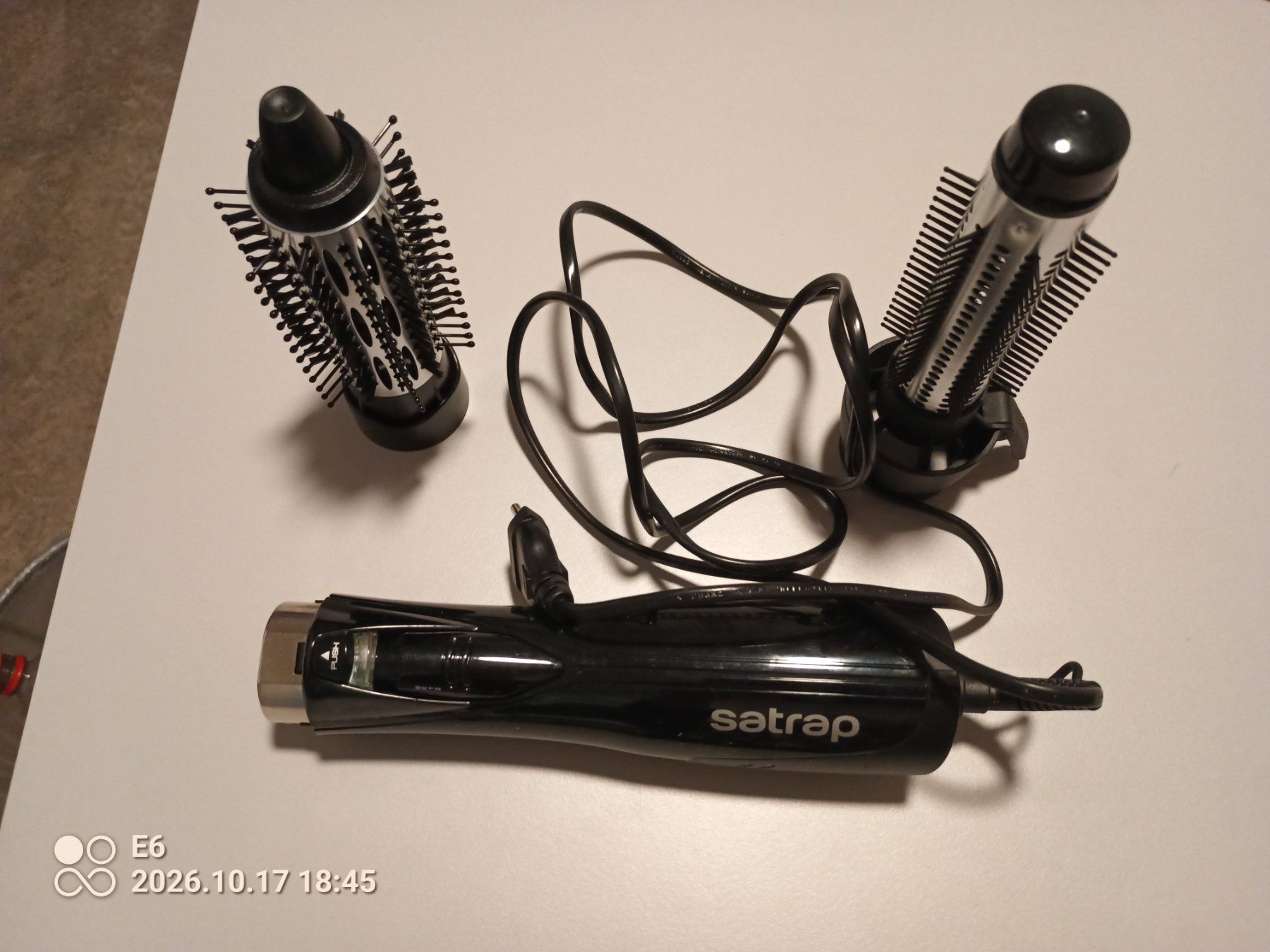 Haarpflegeprodukte: Warmluft-Styler – Neu (gemäss Beschreibung) aus Zürich von Mitzi6