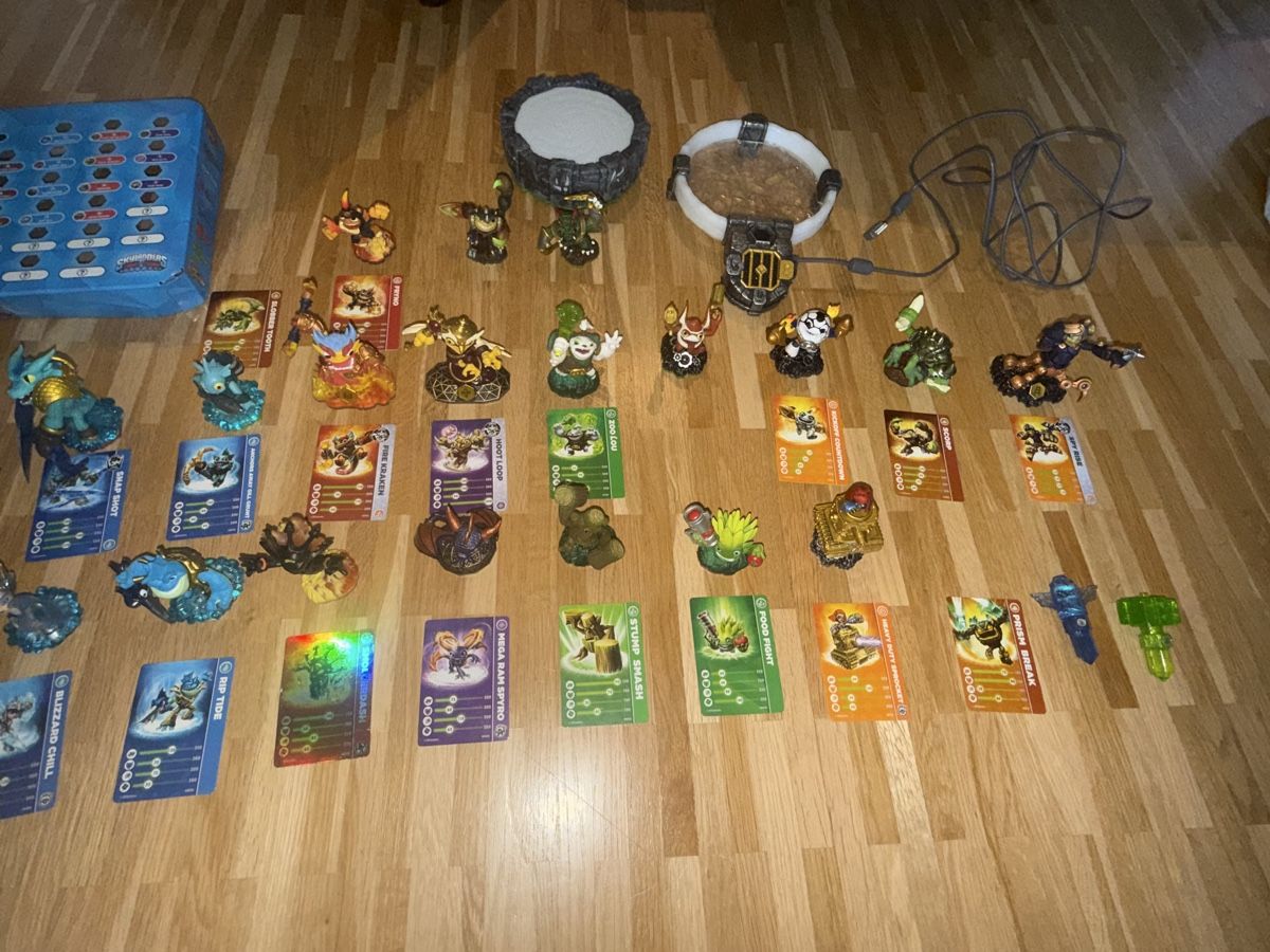 Nintendo Figuren: Skylanders Nintendo Wii – Gebraucht aus Rüfenacht BE von Swissboybern 2
