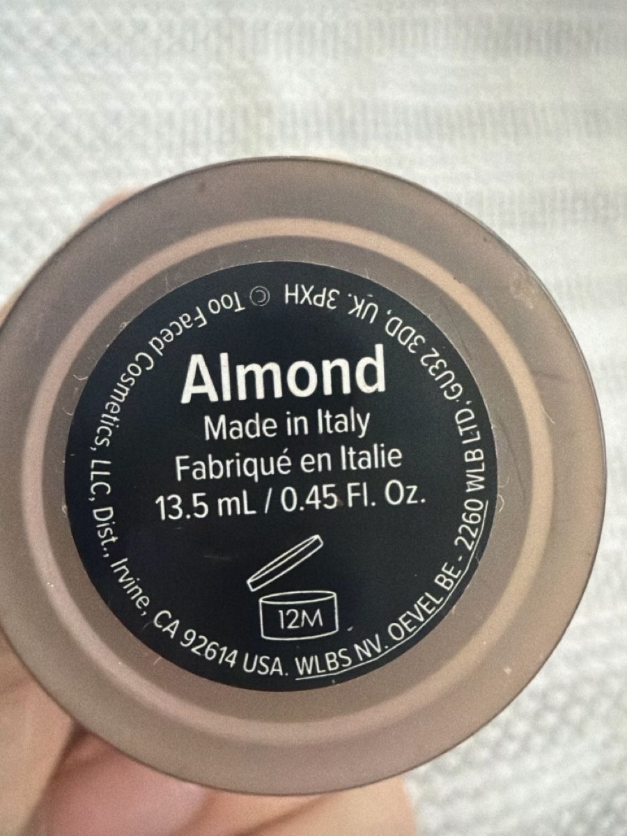 Make-up: Born this way multi use sculpting concealer  – Nuovo (secondo la descrizione) da Zug venduto da wwwx 1