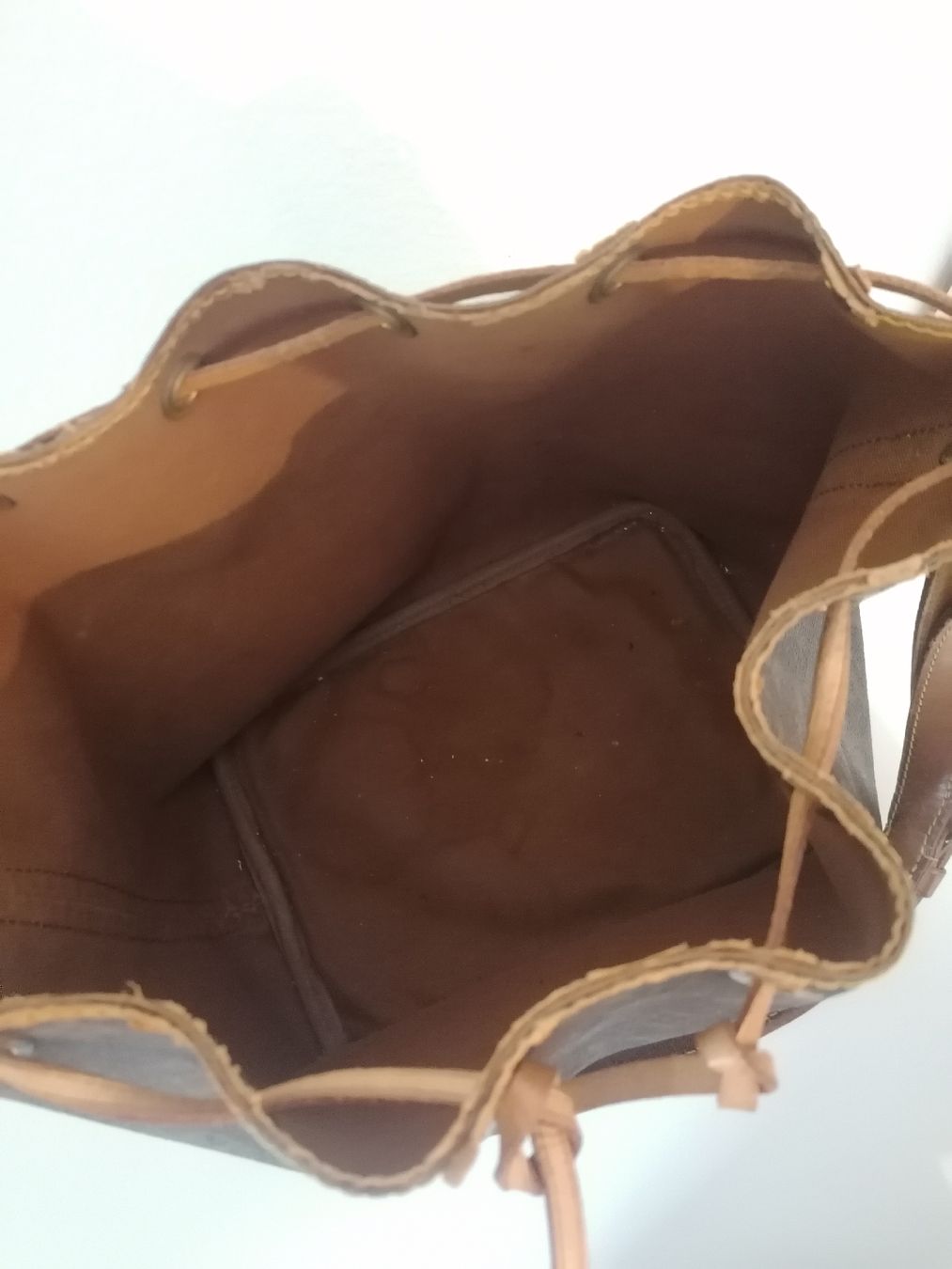 Louis Vuitton Borse: Louis Vuitton petit Noe Monogram Handtasche  – Usato da Maur venduto da tschosy 1
