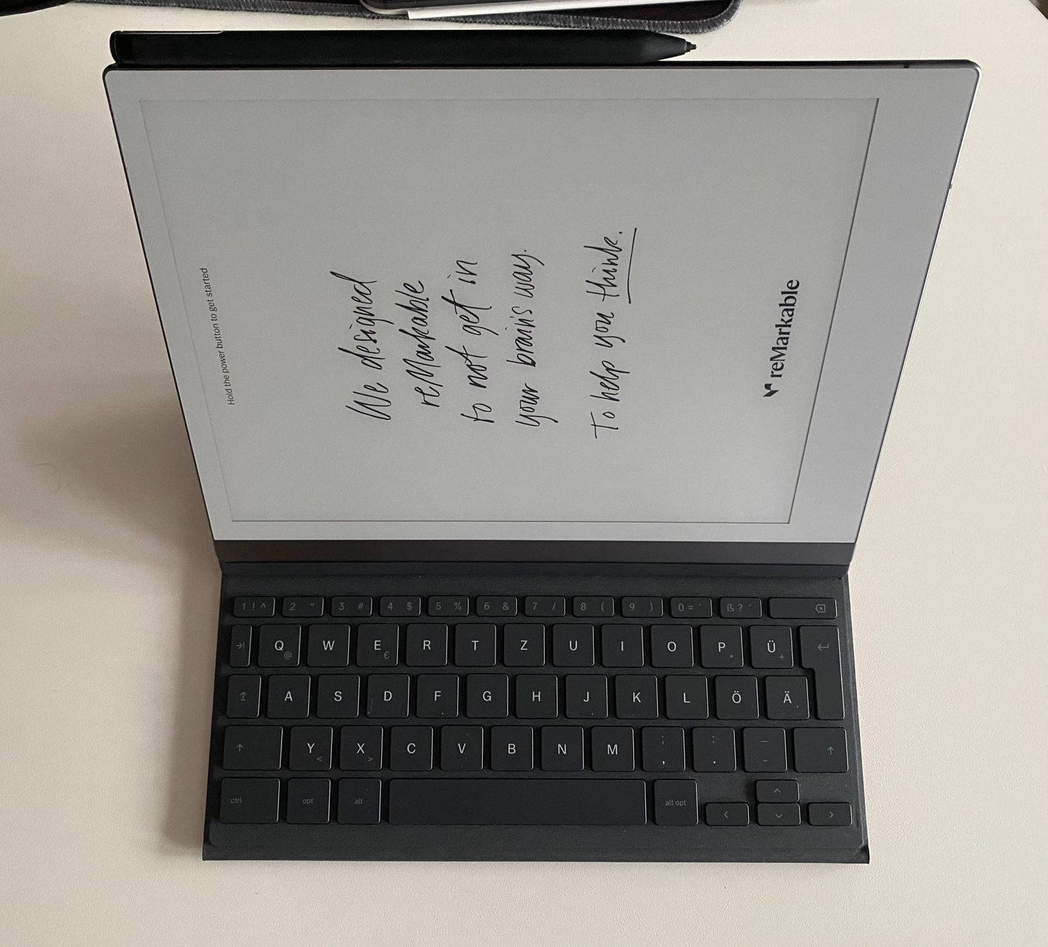 reMarkable Tablet PC: remakable 2 + pochette clavier suisse + stylet marker plus – Usato da Grand-Lancy venduto da ayo_65h2
