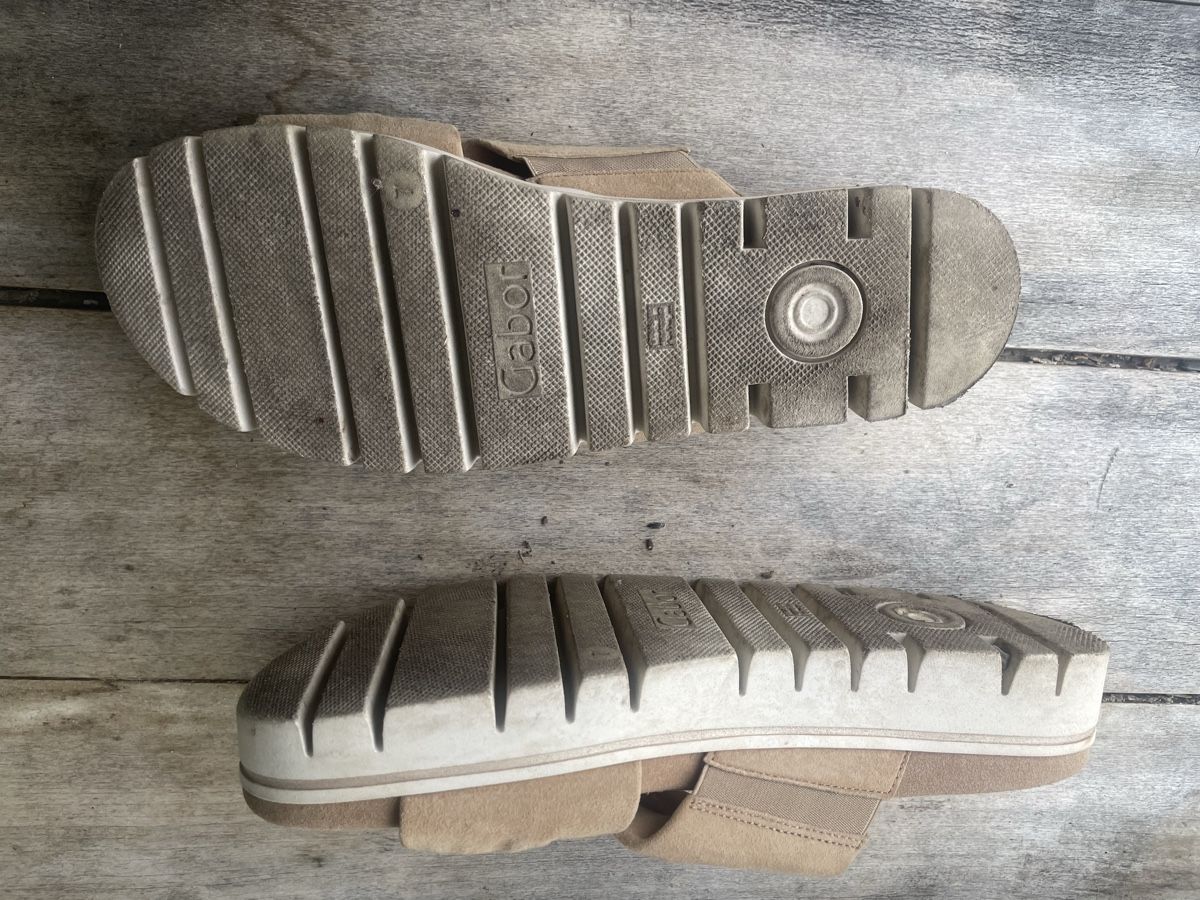 Chaussures femmes: Damen Pantolette Gr.7. GABOR – D'occasion à Wildensbuch par Mangosteen7 3