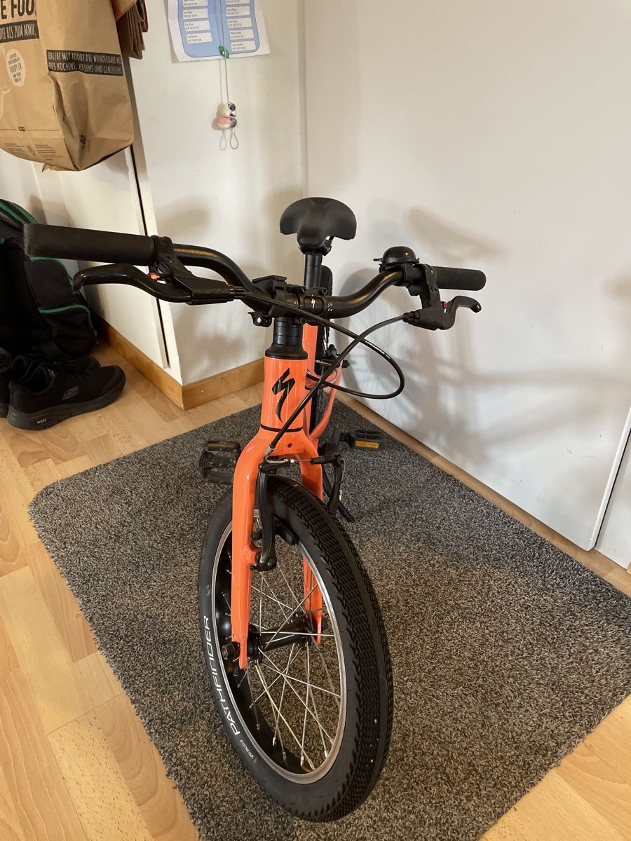 Specialized Biciclette: Kindervelo Jett 16" Specialized – Usato da Langnau i. E. venduto da Shakaliv 2