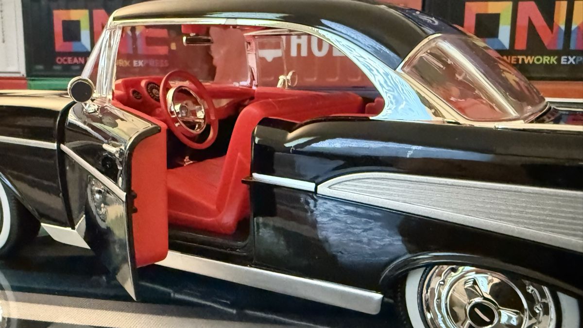 Chevrolet Modellautos: Chevrolet Bel Air 1957 schwarz  – Neu (gemäss Beschreibung) aus Basel von Zomeg 1