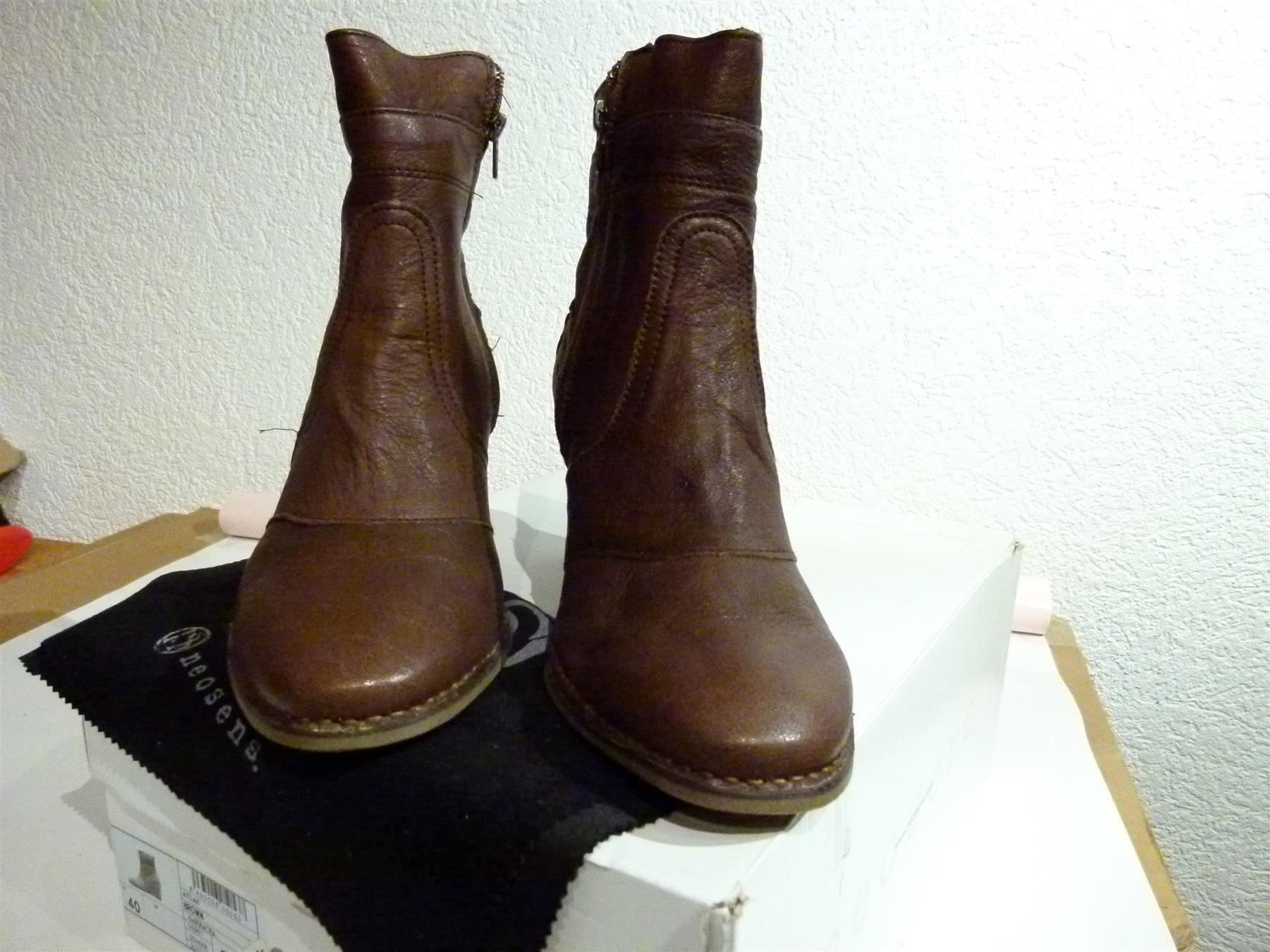 Neosens Scarpe da donna: Neosens Leder Stiefel Gr.40 Lp,268Fr. – Nuovo (secondo la descrizione) da Uerkheim venduto da Justi.y 3