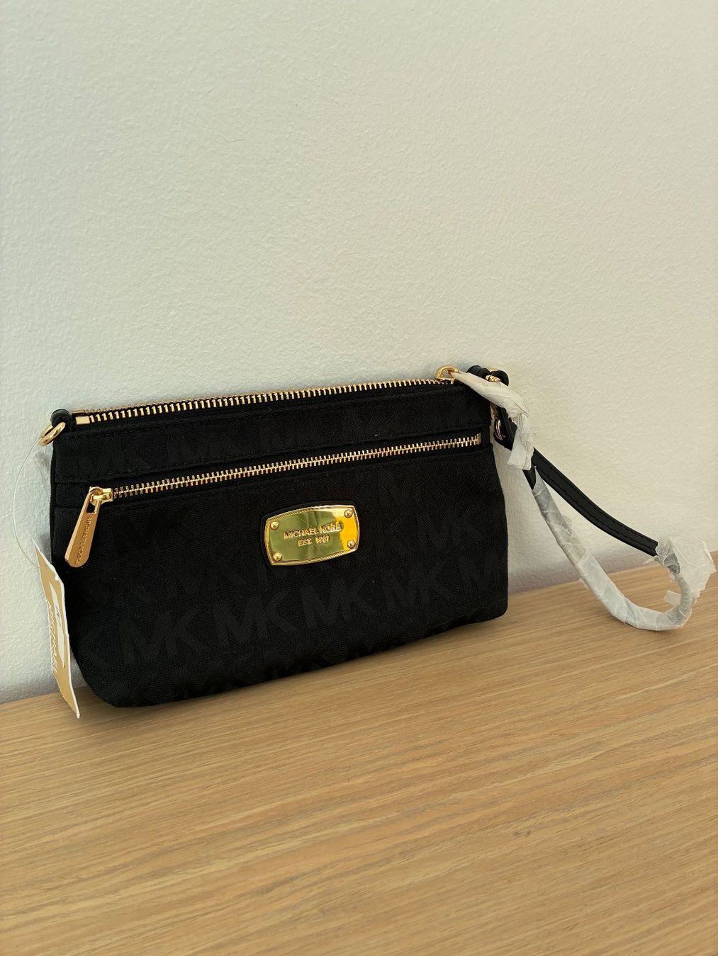 Michael Kors Borse da donna: Michael Kors - Pochette NEUVE – Nuovo e nell'imballaggio originale da Herrliberg venduto da BOULBADI 1