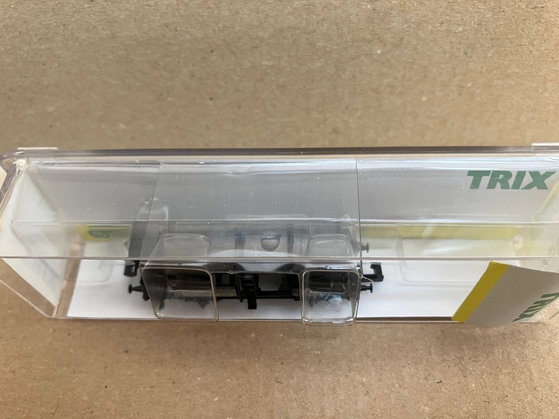 Trix Modellini di ferrovie: Minitrix 15037 2-achsiger Oldtimer Kesselwagen, Spur N – Nuovo (secondo la descrizione) da Neuendorf venduto da sitek071 3