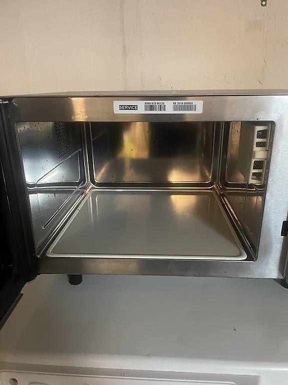Forni: Micro-ondes professionnel Whirlpool PRO 25 IX  Inox – Usato da Le Lignon venduto da pri_vmv8 2