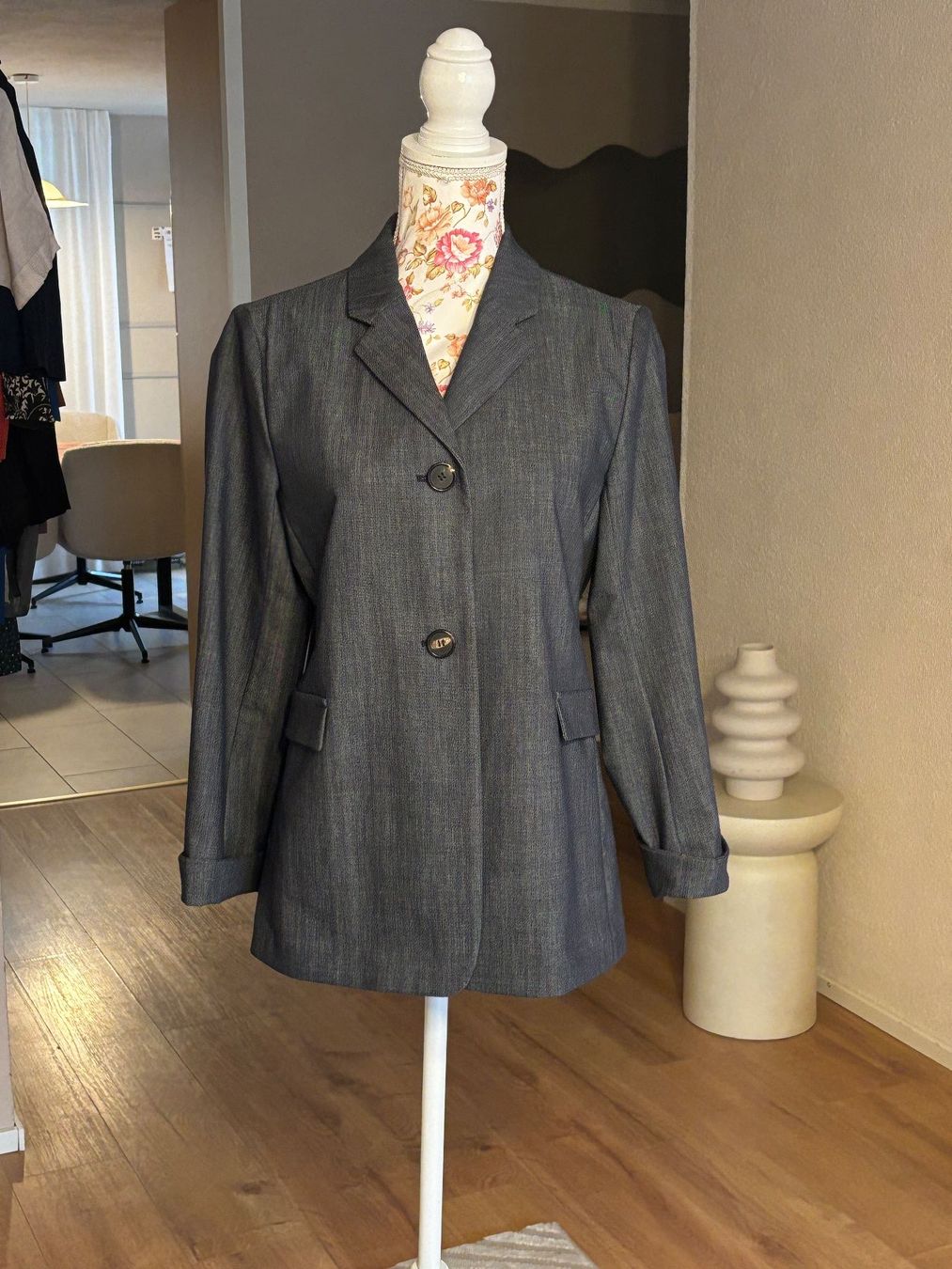 Max Mara Jacken: S‘Max Mara Blazer Lanawolle:Baumwolle – Gebraucht aus St. Margrethen SG von dijanaO 4