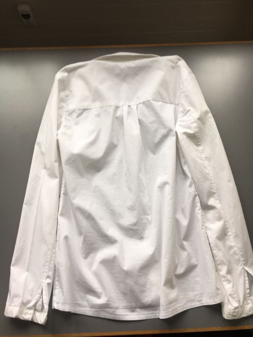 Camicette: Weisse Bluse von Modsröm Gr. XS – Usato da Zürich venduto da ehupp 3