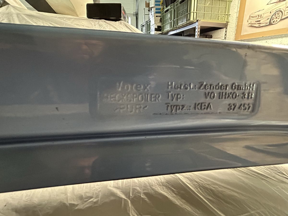Volkswagen Tutti pezzi di ricambio auto: Aileron VW golf 3 zender – Usato da Muraz (Collombey) venduto da Wolfdog1978 6
