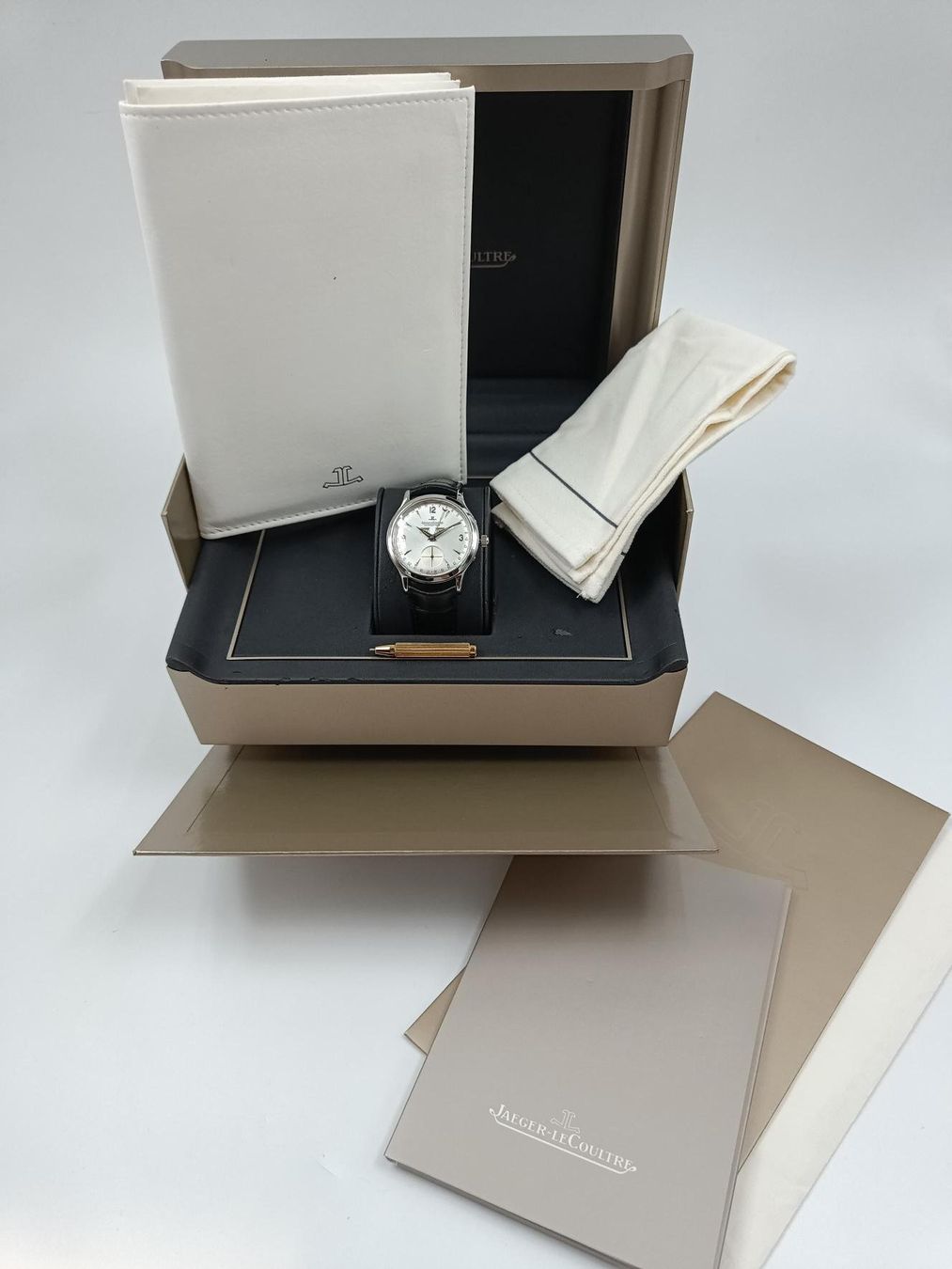 Jaeger-Lecoultre Uhren: JAEGER-LE-COULTRE "MASTER CALENDAR" – Gebraucht aus Luzern von EdiGem 1
