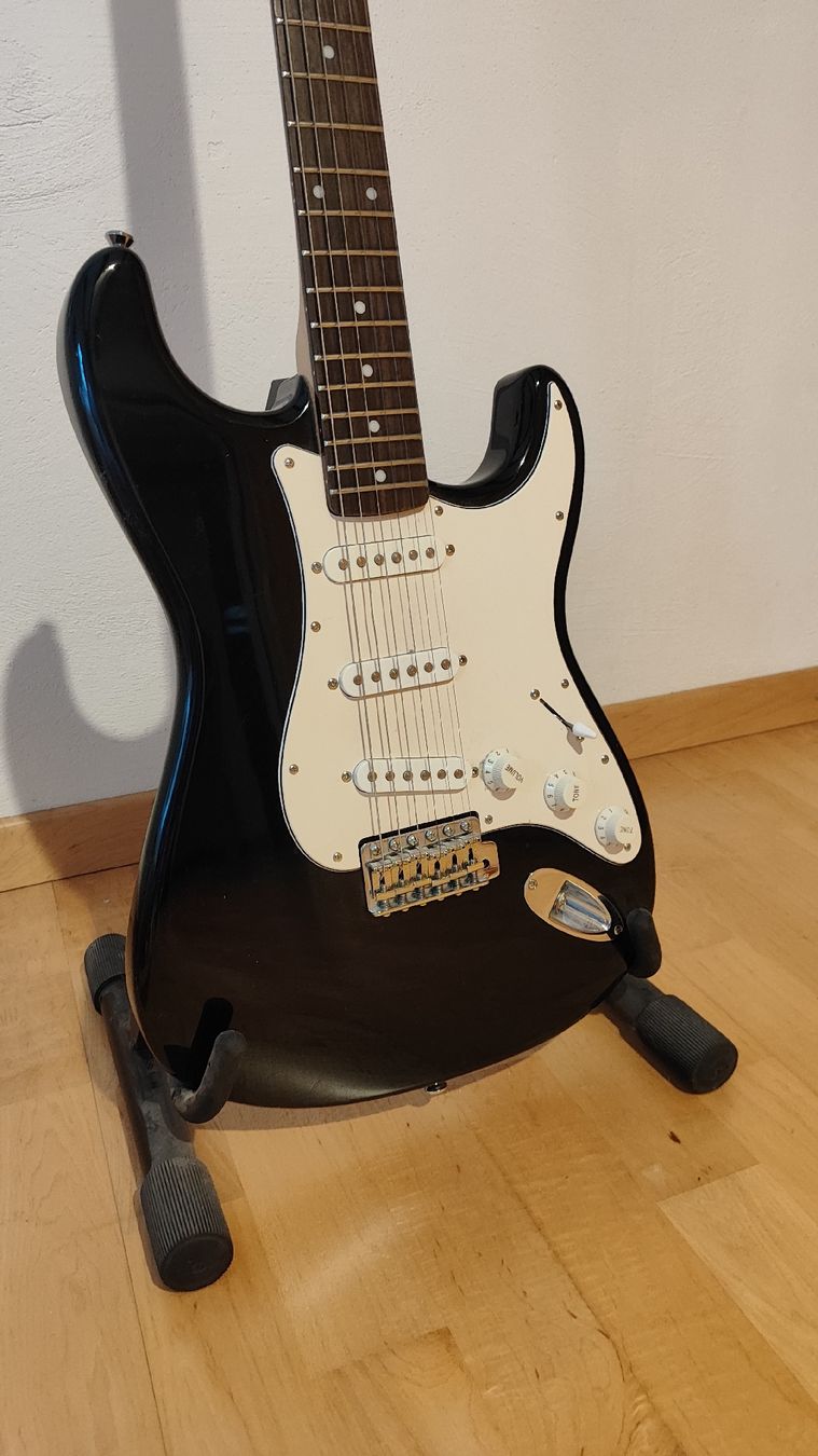 Instruments de musique: Tokai Gitarre – D'occasion à Mettmenstetten par Anarim.m 2