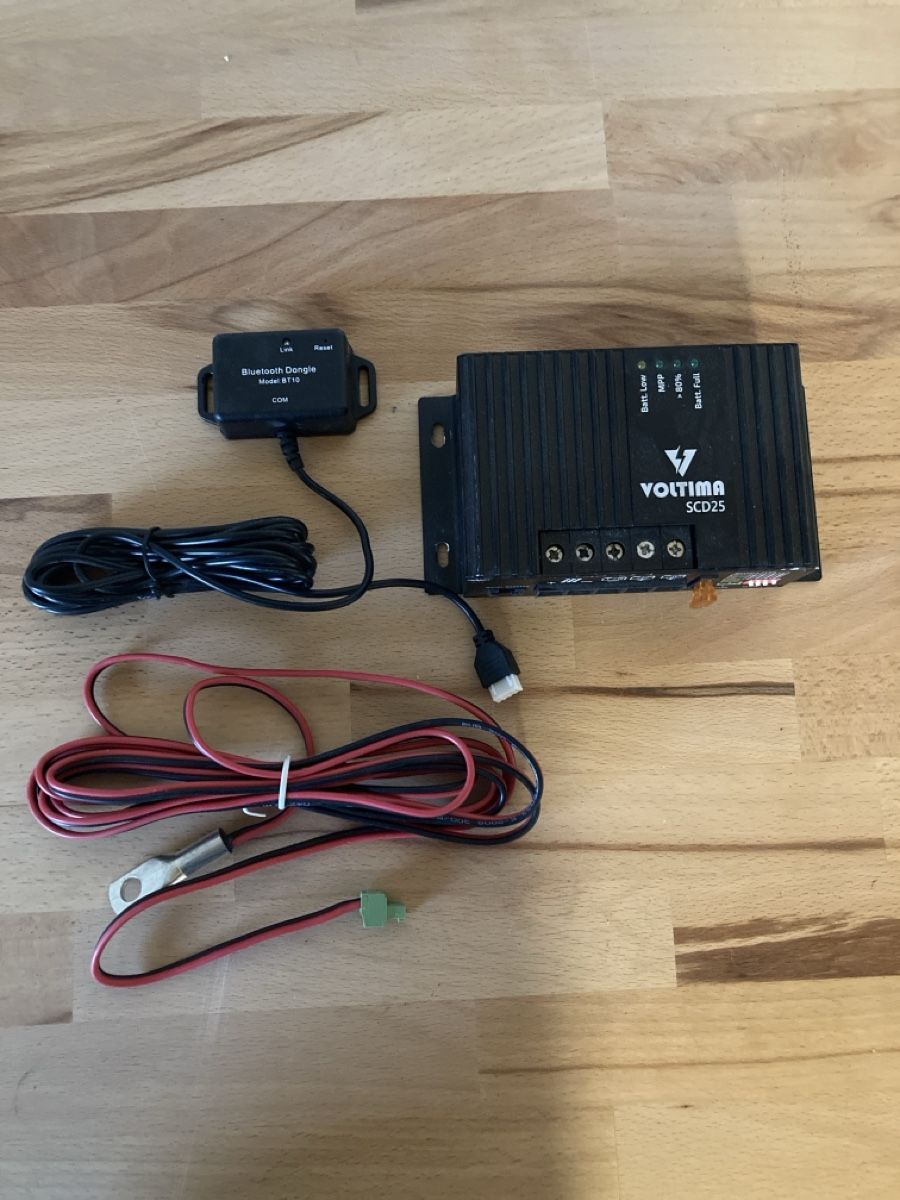 Solargeräte und Solarprodukte: Solarregler Voltima 350Wp mit Bluetooth Dongle – Gebraucht aus Lohn-Ammannsegg von Christoff1
