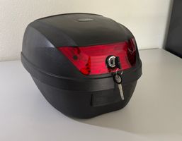 Saito Topcase 28Liter, roter Reflektor neuwertig 30.-