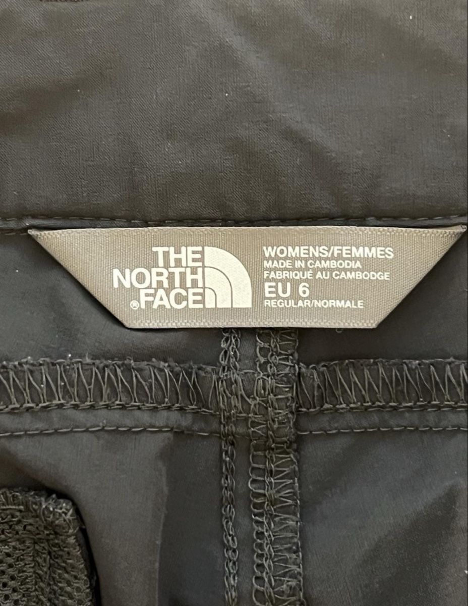 North Face Pantaloni: The North Face Damen Zip-Off Wanderhose – Usato da Zürich venduto da lalafisch 3