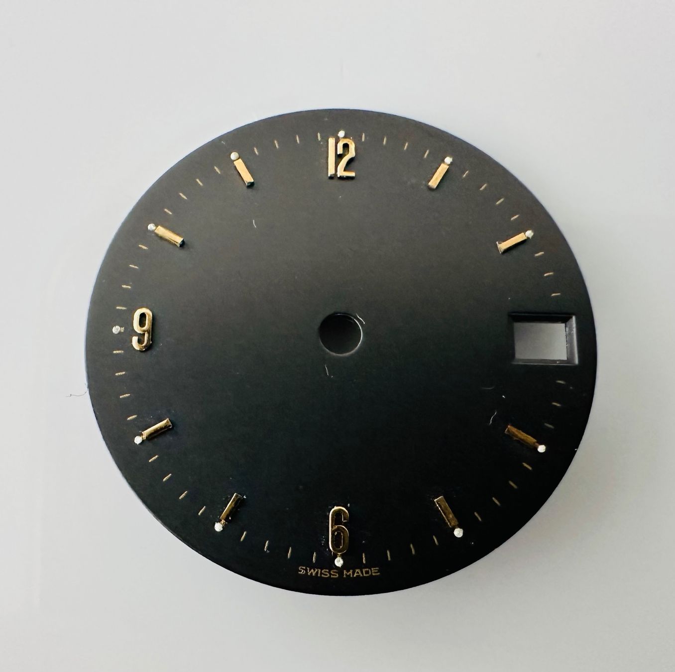 Swiss Orologi: LOT DE 3 CADRANS – Usato da Conthey venduto da advisia 5