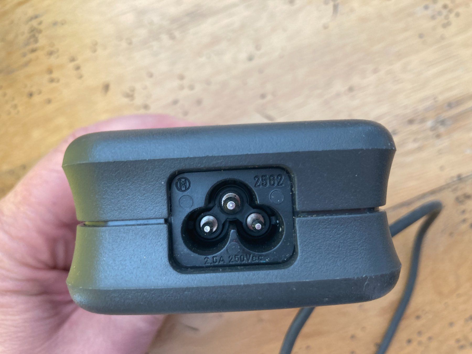 Caricabatterie: Compaq Netzteil Laptop Ladegerät 18.5V 3.5A – Usato da Eglisau venduto da Shoprabbit 2