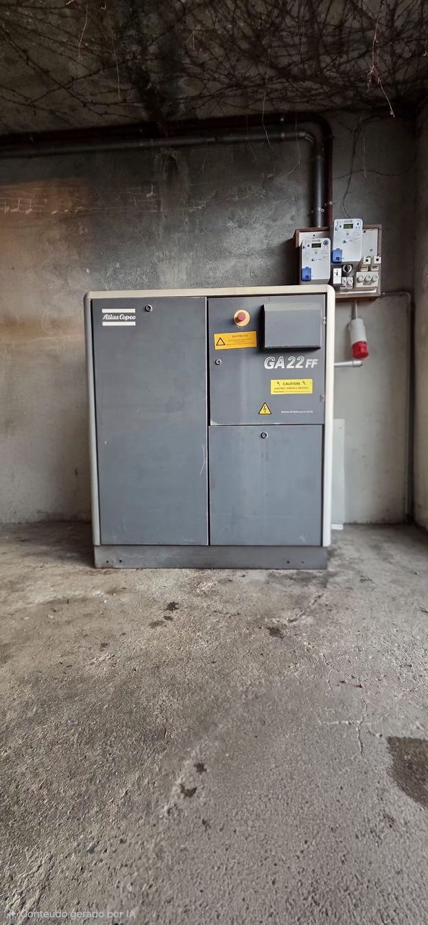 Atlas Copco Compressori: Compresseur à vis Atlas Copco GF22 – Usato da Grandcour venduto da t-33 1