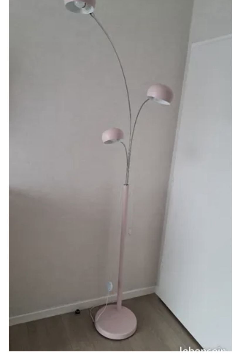 Lampadari & plafoniere: Lampadaire rose – Nuovo (secondo la descrizione) da Opfikon venduto da til_t7ww