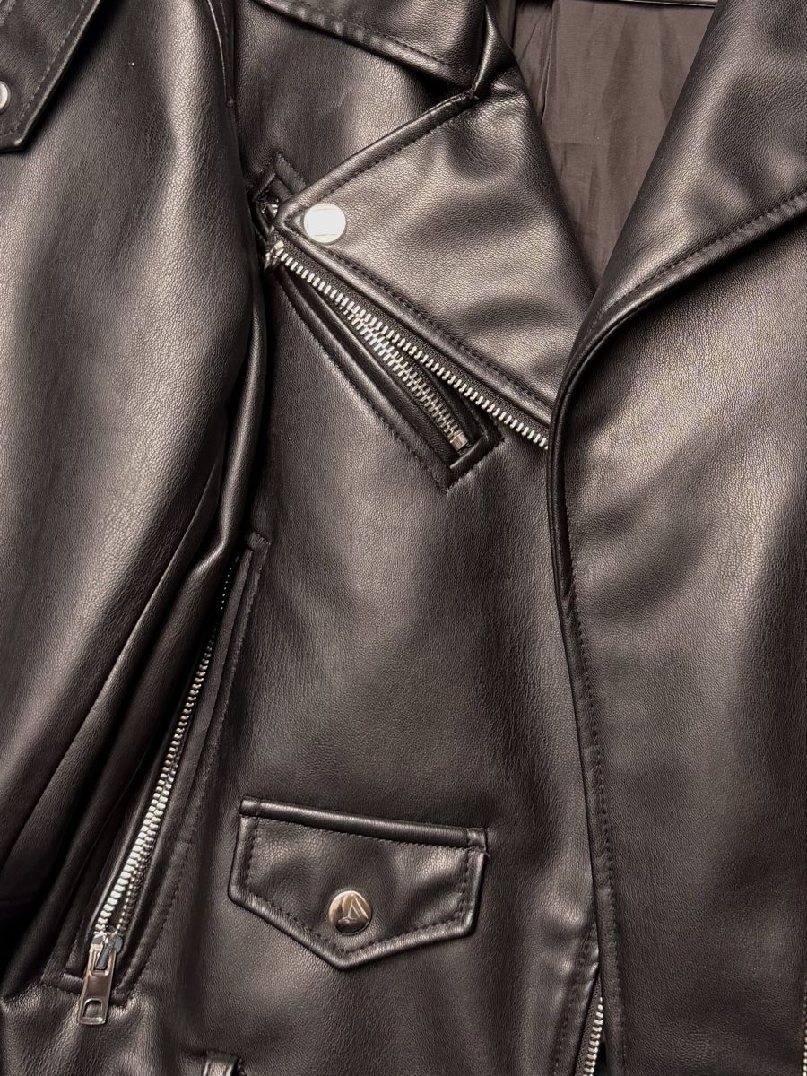 Vestes: Leather Jacket  – Neuf (Voir description) à Luzern par das_2s8k 2