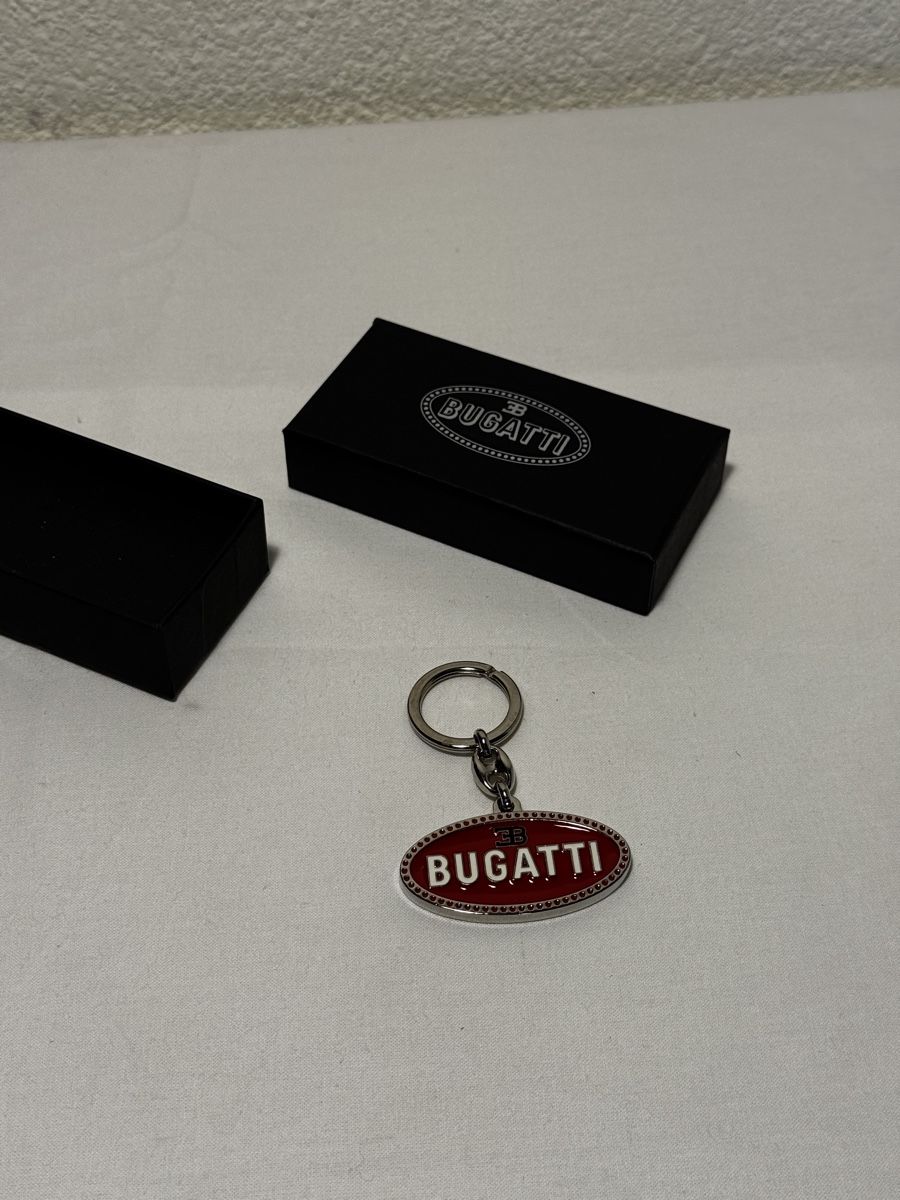 Portachiavi: Bugatti Schlüsselanhänger - neu & original – Nuovo e nell'imballaggio originale da Stüsslingen venduto da leo_nzh6 2