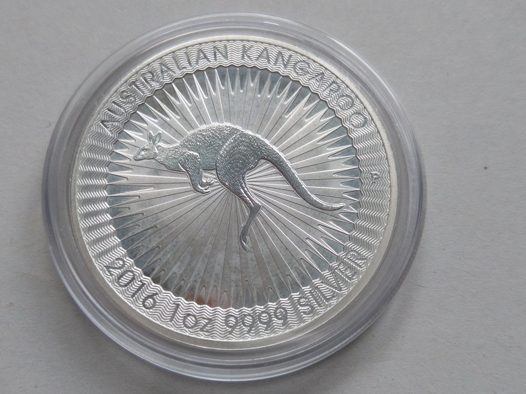 Tutti le monete: Australien 1 Dollar Unze 2016 Känguru Feinsilber – Nuovo (secondo la descrizione) da Dättlikon venduto da Quarz58