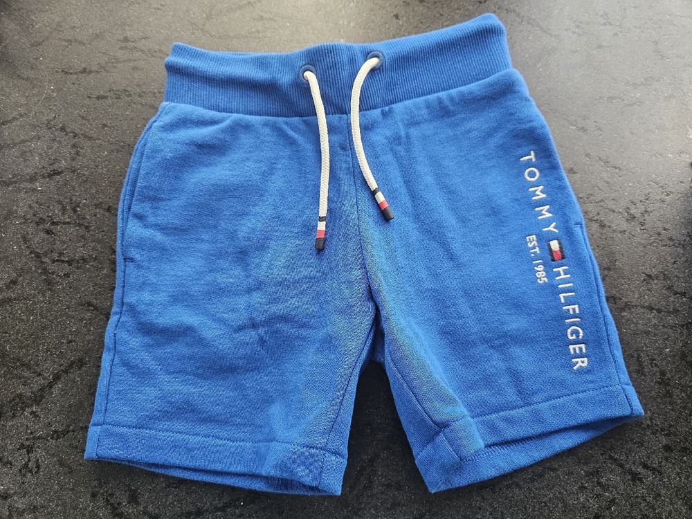 Tommy Hilfiger Hosen: NEU Tommy Hilfiger Shorts Grösse 98 – Neu (gemäss Beschreibung) aus St. Peterzell von LightandSound 1