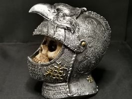 Totenkopf Mittelalterlicher Ritter