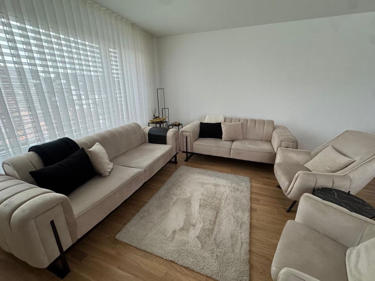 Divani: Moderne & elegante Sofagarnitur in Beige – 3+2+1+1 – Usato da Affoltern am Albis venduto da den_zw88 4