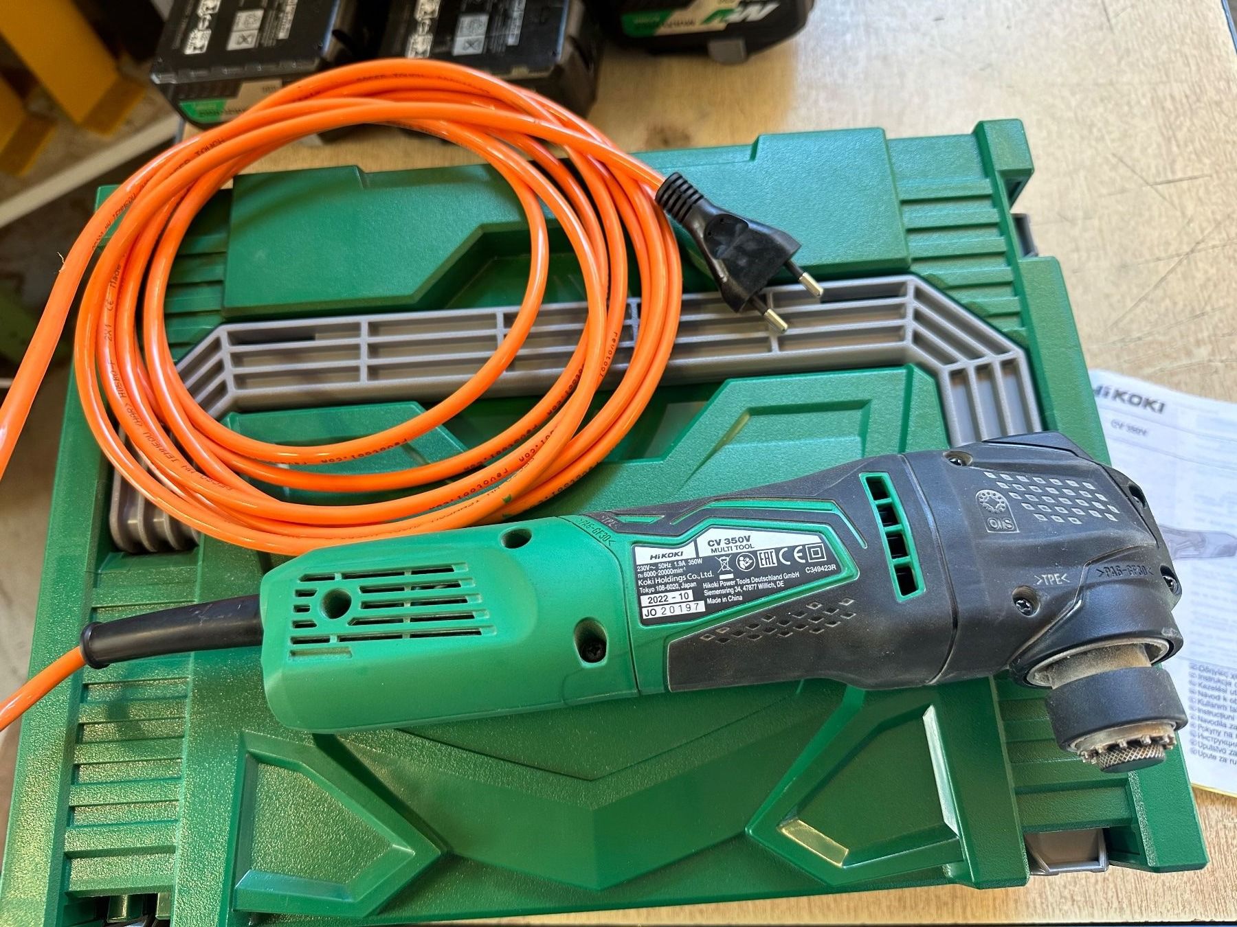 Tutte le macchine: Hikoki Oszillationsschleifer CV350V – Usato da Uetendorf venduto da Revotool 1