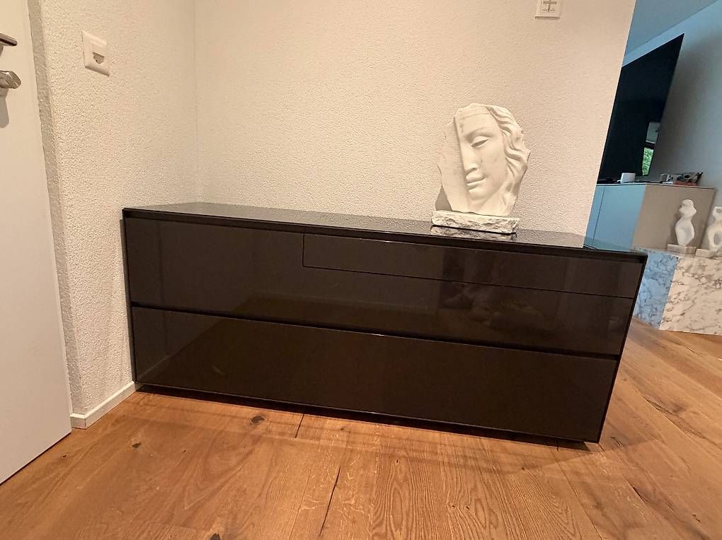Kommoden: TV-Möbel / Sideboard mit 3 Schubladen – Gebraucht aus Adligenswil von TST04 1