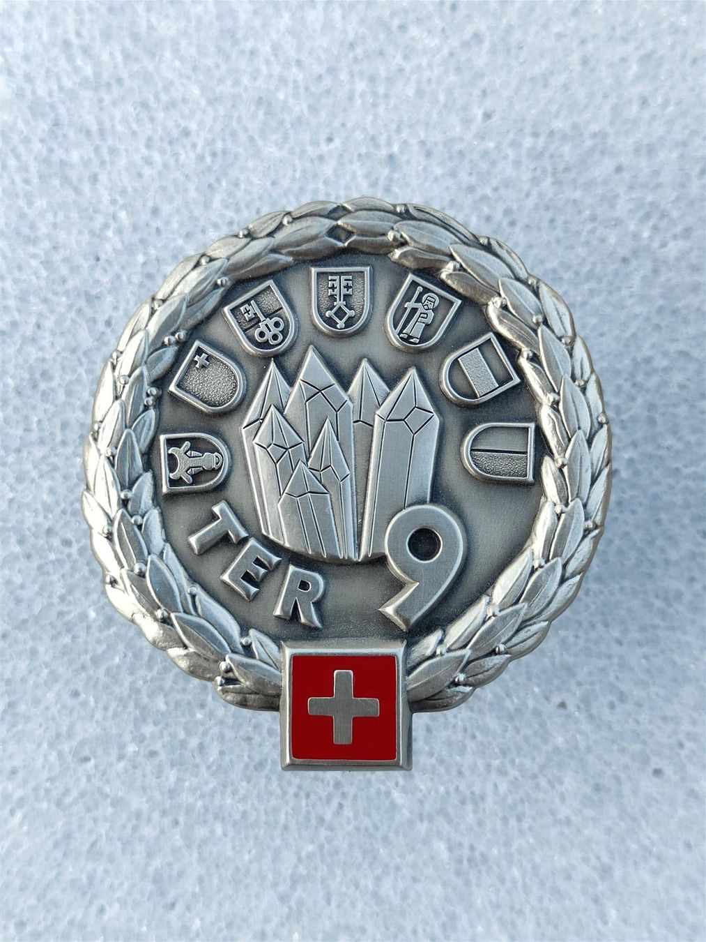 Placchette & Badge: Béretemblem Territorialzone 9 – Usato da Bauma venduto da SwissMilitaria