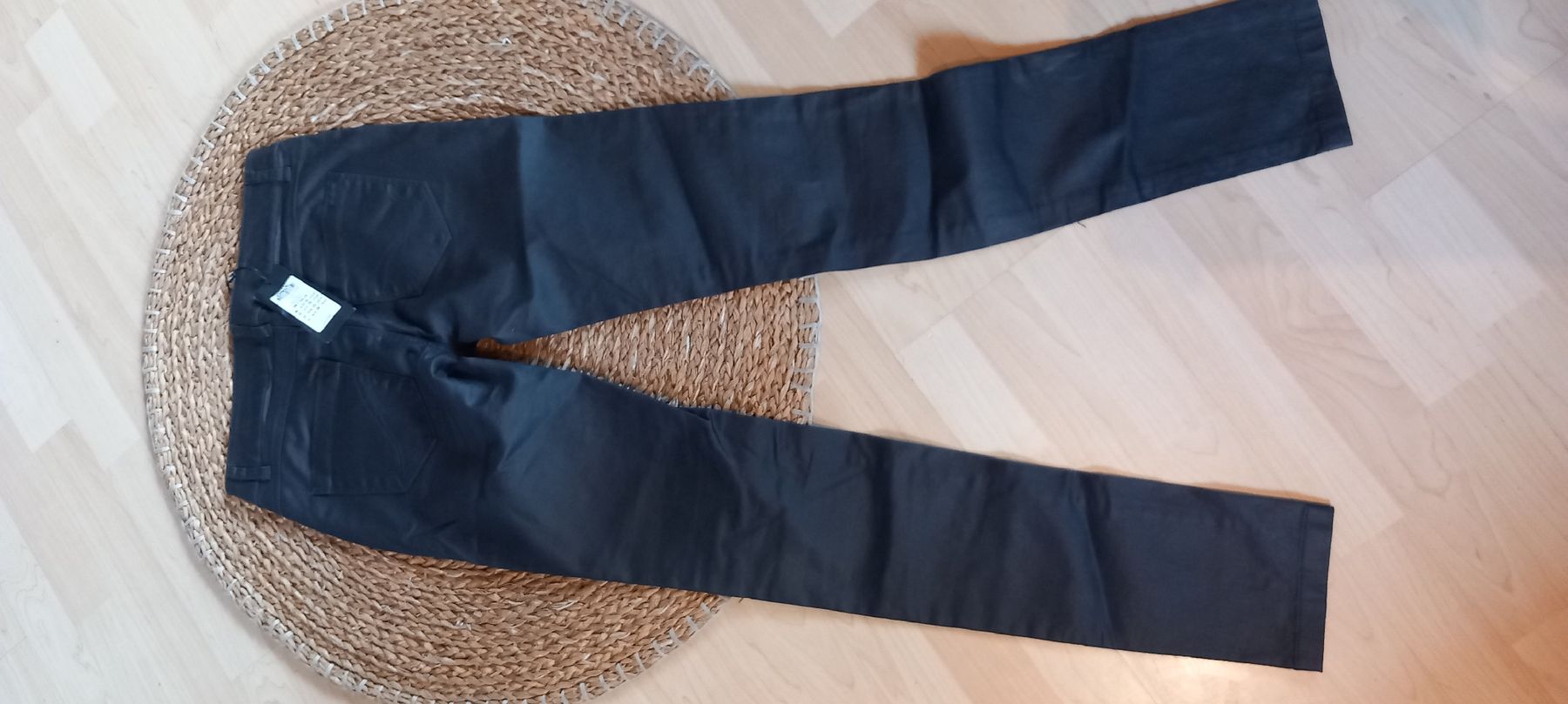 Only Pantaloni: Only HOSE Gr. 36/34 – Nuovo e nell'imballaggio originale da Rebstein venduto da bestforyou 1