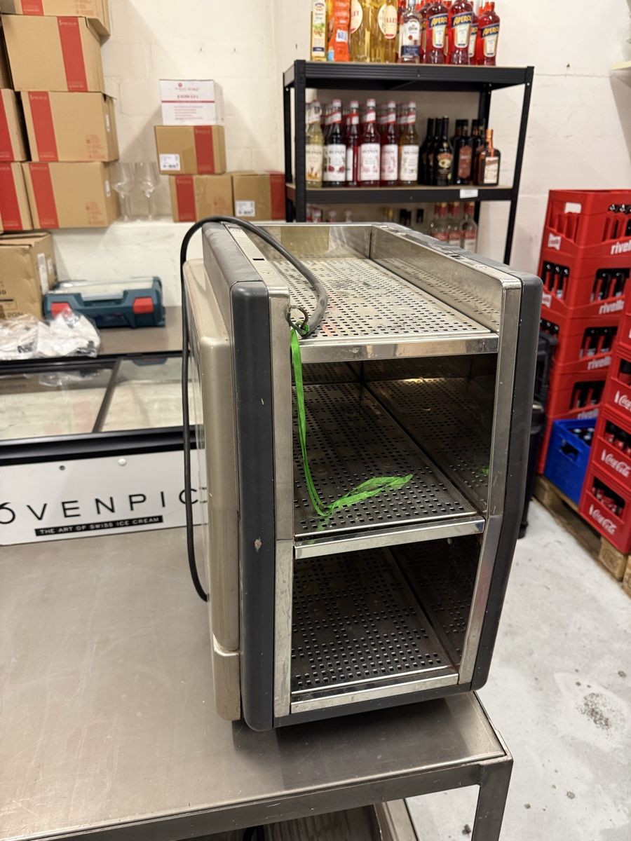 Cimbali Elettrodomestici da cucina: La Cimbali Tassenwärmer – Usato da Winterthur venduto da SvenSascha