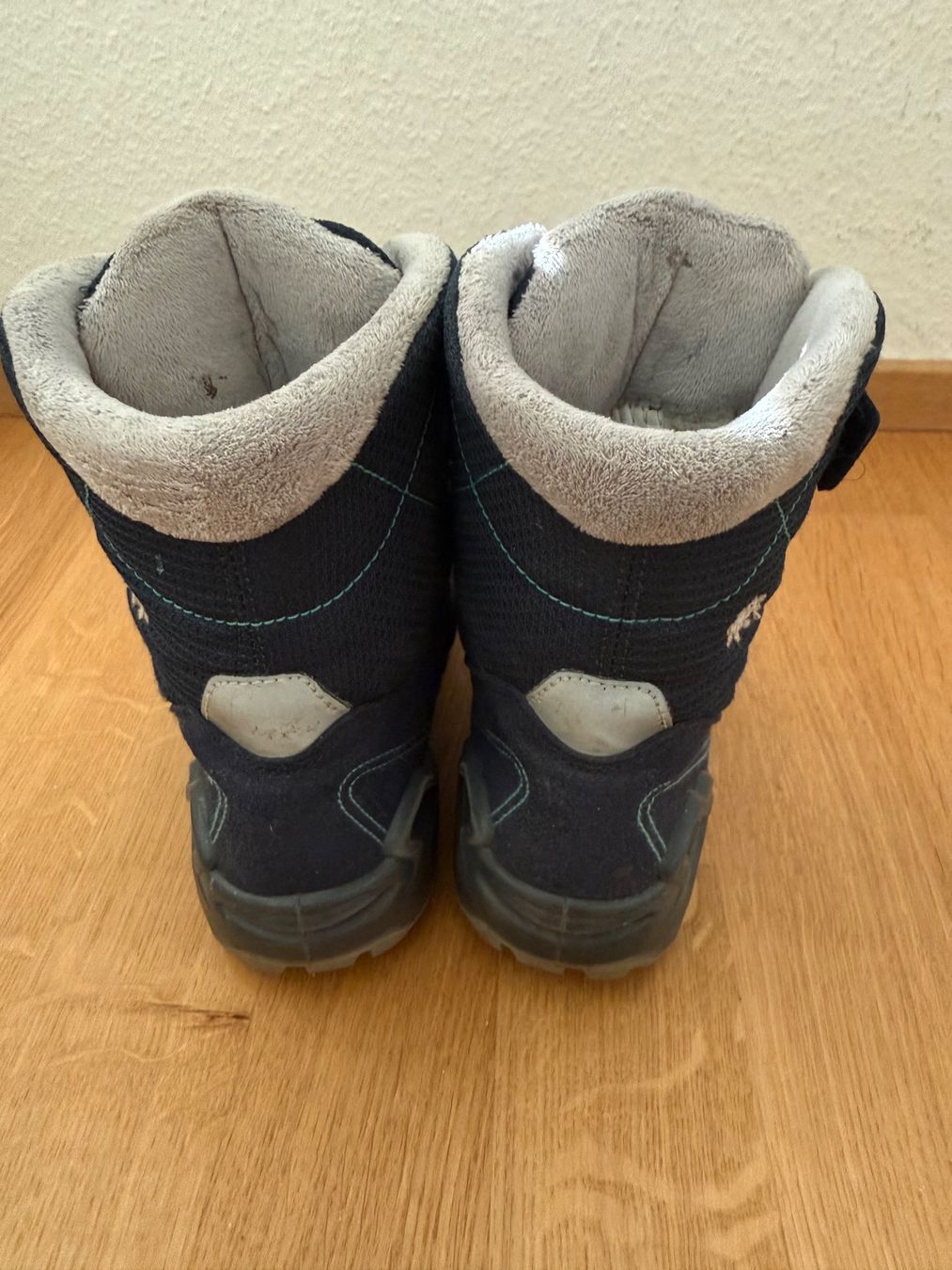 Lowa Schuhe für Mädchen: Lowa Winterstiefel Gr 36 – Gebraucht aus Hünibach von rotestandem01 2