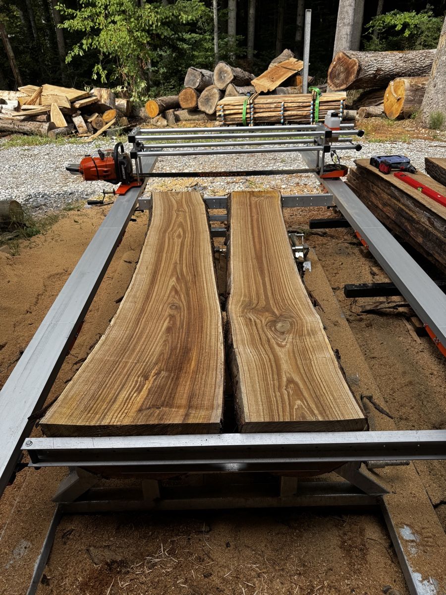 Articoli in legno: Schweizer Edelkastanien Bohlen – Nuovo (secondo la descrizione) da Horn venduto da joe_mb2d 1